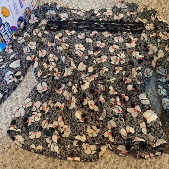 Lily rose Xs blouse - Picture 1 of 5